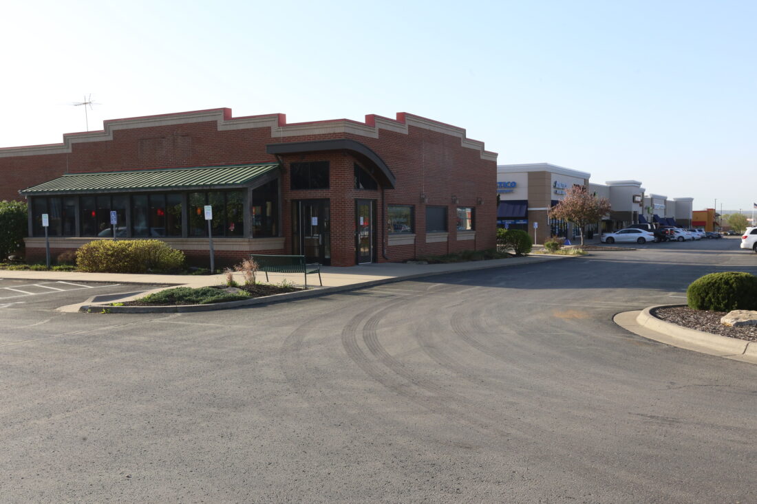 Town Talk Applebee’s closes its last Lawrence location; an update on